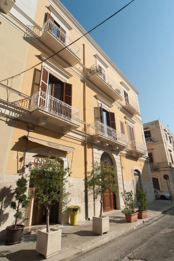 In Rada Bed & Breakfast Trani Eksteriør bilde
